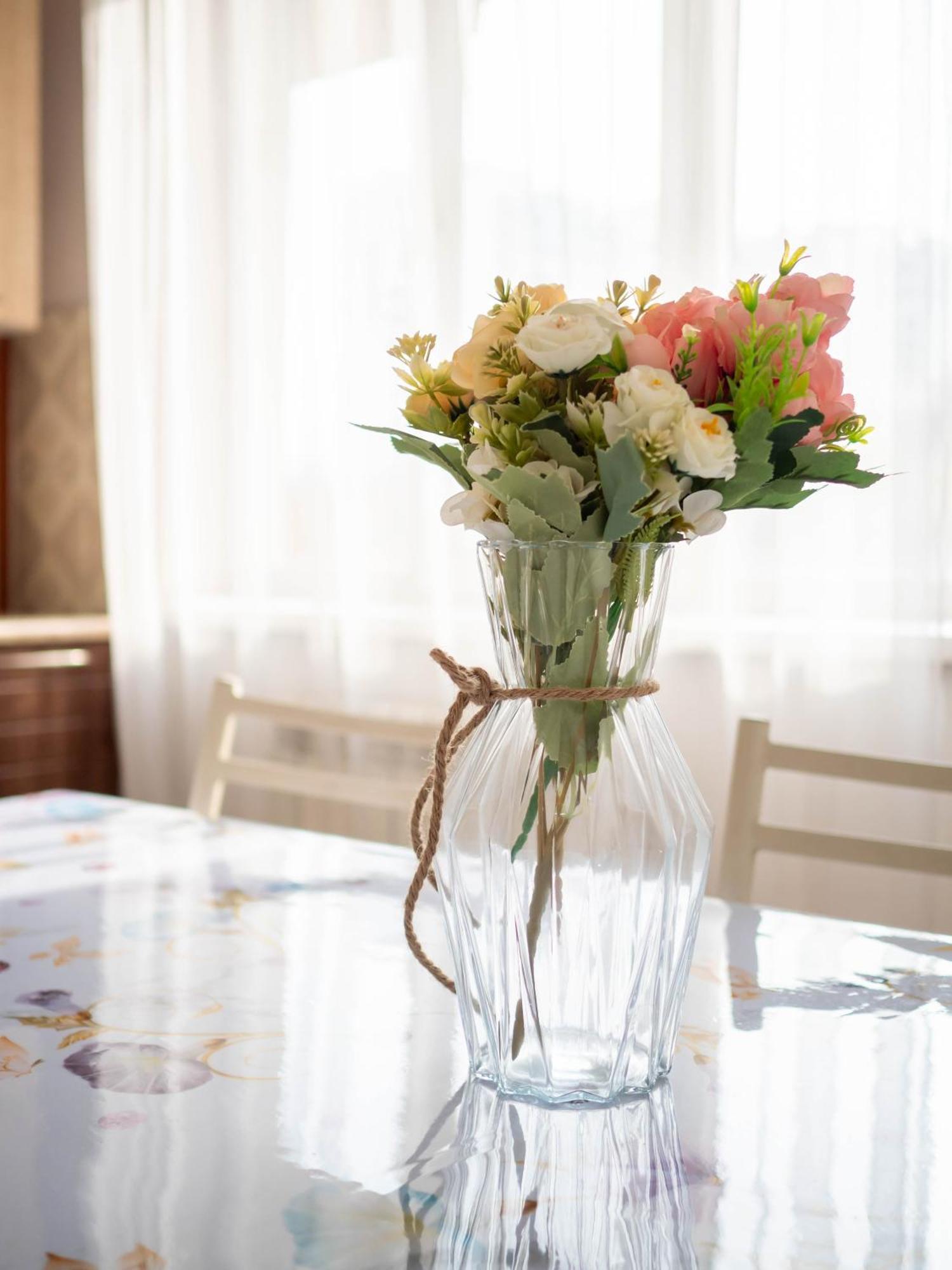 Apartment Оn Makatayeva 5 B Almaty Eksteriør billede
